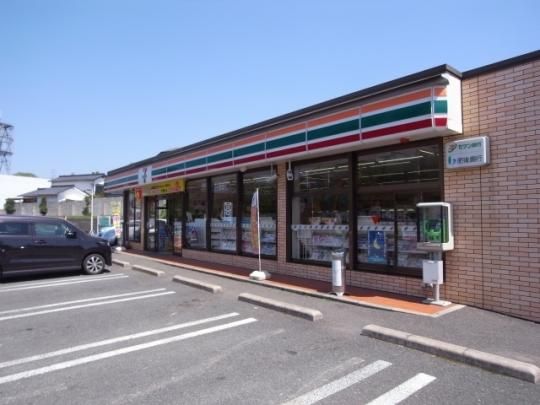 �y���Ӂz�@�Z�u���C���u���F�{���c���w�Z�O�F950m