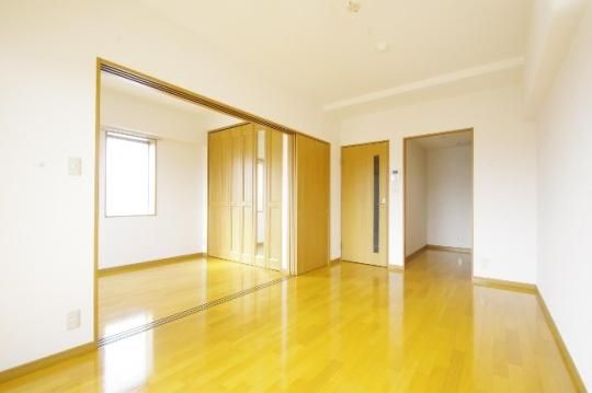 �y���̑��z�@���r���O