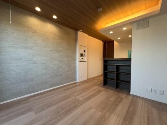 �y���̑��z�@���r���O