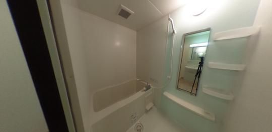 �y���̑��z�@�o�X�^�V�����[