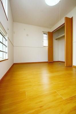 �y���̑��z�@���r���O