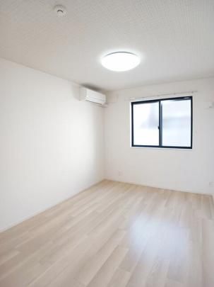 �y���̑��z�@���̑������E�X�y�[�X