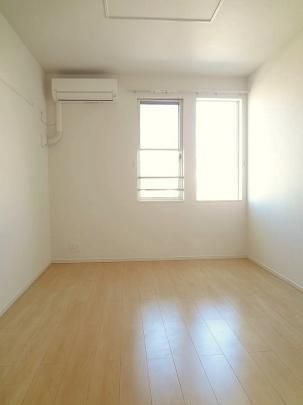 �y���̑��z�@���̑������E�X�y�[�X