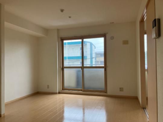 �y���̑��z�@���r���O