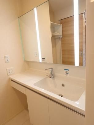 �y���̑��z�@102�@�������ʉ��ϑ�