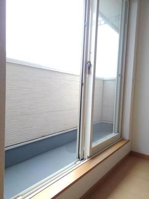 �y���̑��z�@�o���R�j�[