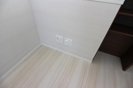�y���̑��z�@206�C���^�[�l�b�g�ݔ�