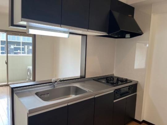 �y���̑��z�@�L�b�`��