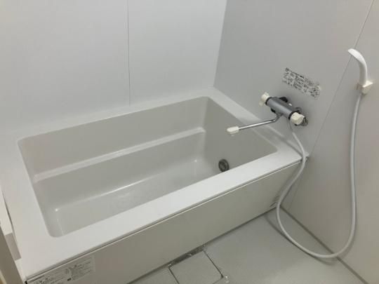 �y���̑��z�@�o�X�^�V�����[