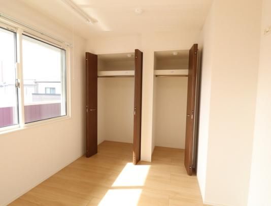 �y���̑��z�@202�@�N���[�[�b�g