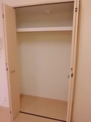 �y���̑��z�@���r���O���[