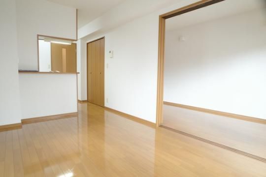 �y���̑��z�@���r���O