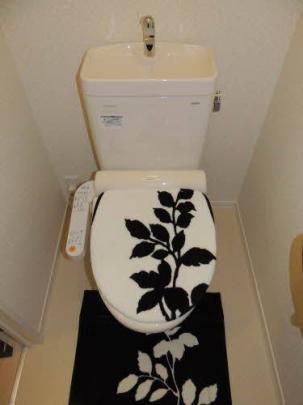 �y���̑��z�@�g�C��