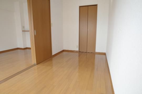 �y���̑��z�@���̑������E�X�y�[�X