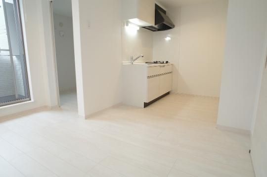 �y���̑��z�@���r���O