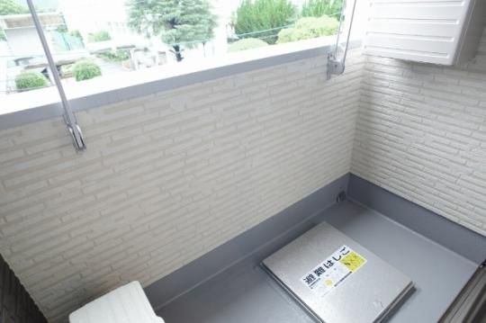 �y���̑��z�@�o���R�j�[