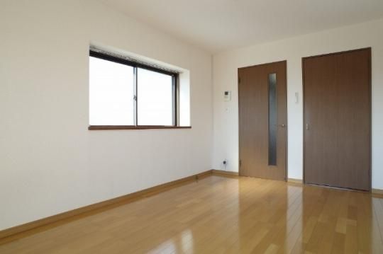 �y���̑��z�@���r���O