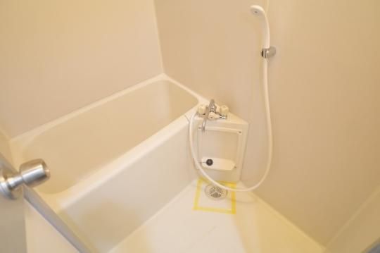 �y���̑��z�@�o�X�^�V�����[