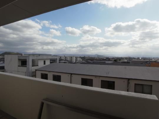 �y���̑��z�@�o���R�j�[