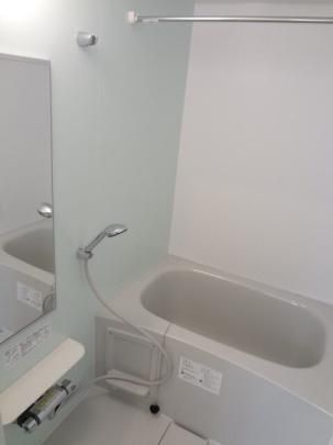 �y���̑��z�@�o�X�^�V�����[