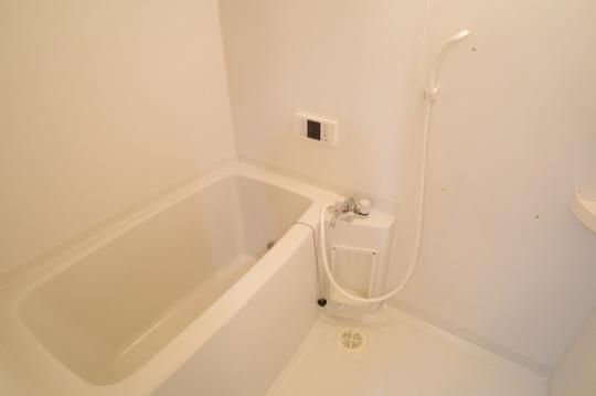 �y���̑��z�@�o�X�^�V�����[