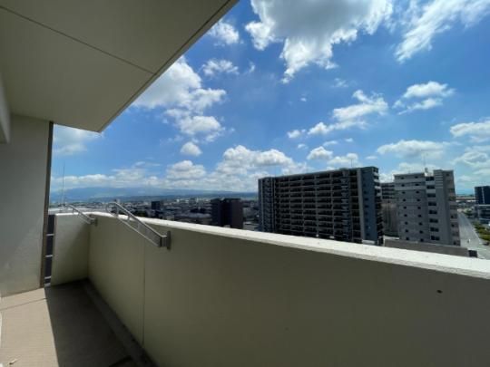 �y���̑��z�@�o���R�j�[