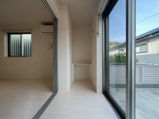 �y���̑��z�@�C���i�[�e���X