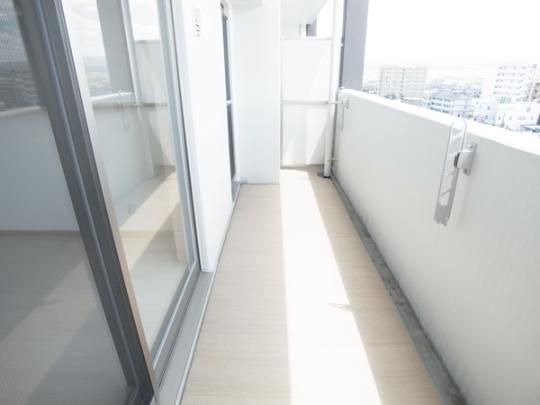 �y���̑��z�@�o���R�j�[