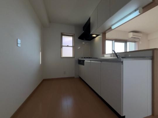 �y���̑��z�@�L�b�`��