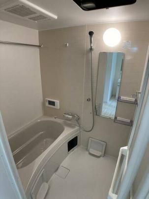 �y���̑��z�@�o�X�^�V�����[