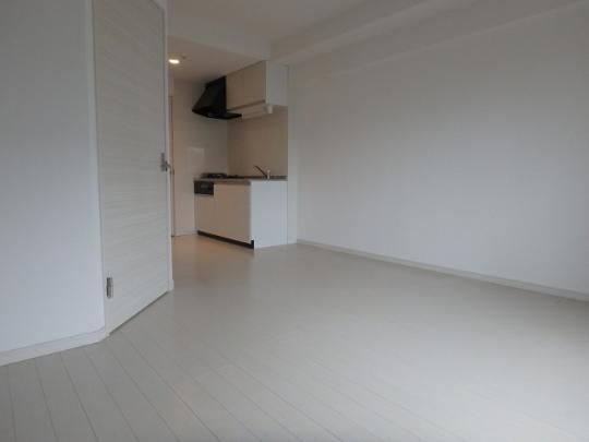 �y���̑��z�@���r���O