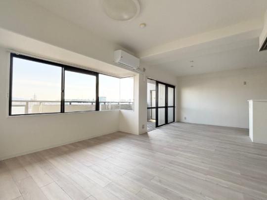 �y���̑��z�@���r���O