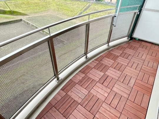 �y���̑��z�@�o���R�j�[