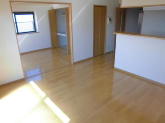 �y���̑��z�@���r���O