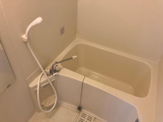 �y���̑��z�@�o�X�^�V�����[