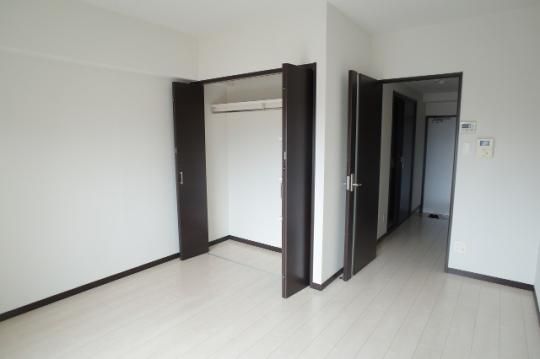 �y���̑��z�@���r���O