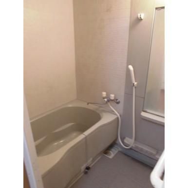 �y���̑��z�@�o�X�^�V�����[