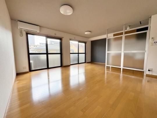 �y���̑��z�@���r���O