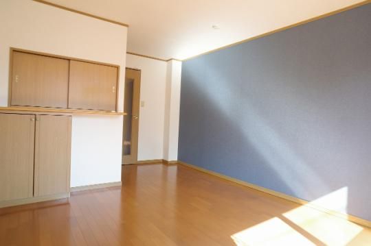 �y���̑��z�@���r���O