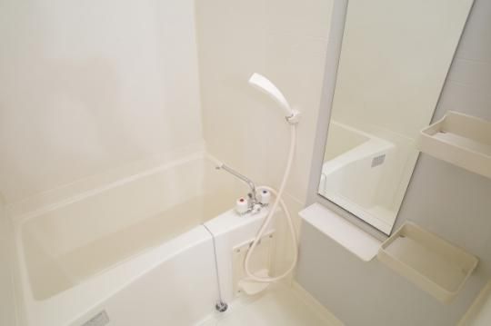 �y���̑��z�@�o�X�^�V�����[