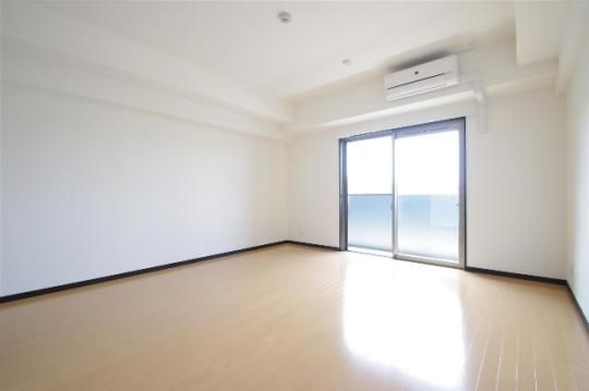 �y���̑��z�@���r���O