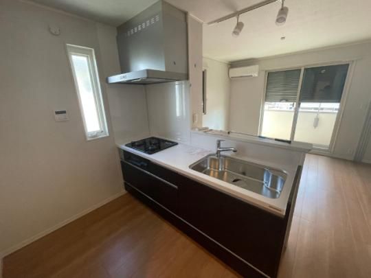 �y���̑��z�@�L�b�`��