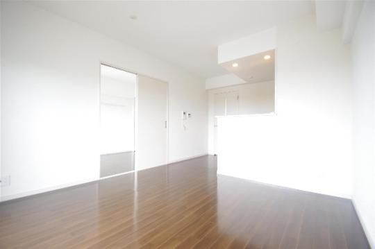 �y���̑��z�@���r���O