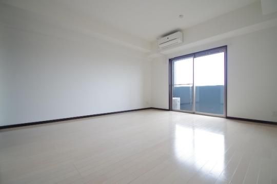 �y���̑��z�@���r���O