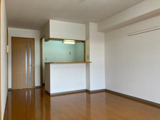 �y���̑��z�@���r���O