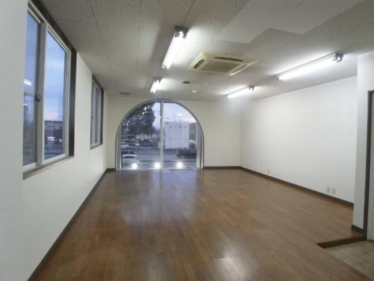 �y���̑��z�@���r���O