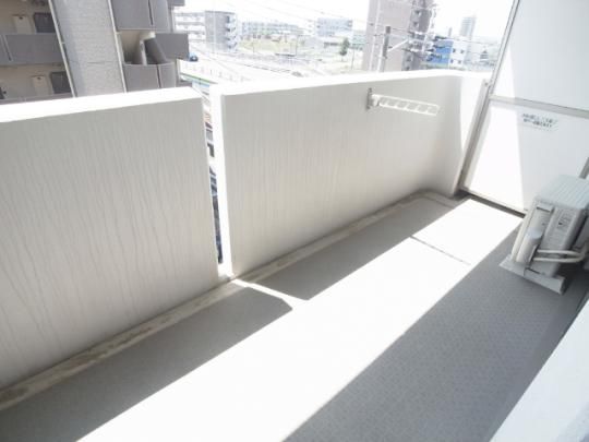 �y���̑��z�@�o���R�j�[