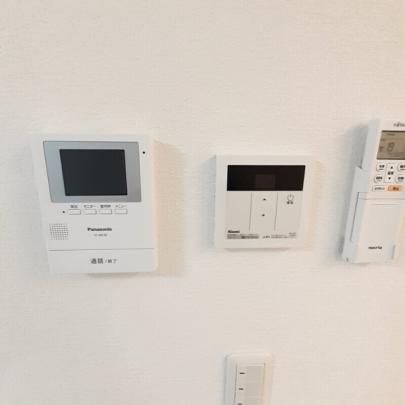 �y���̑��z�@�Z�L�����e�B