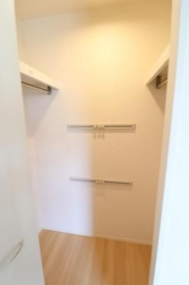 �y���̑��z�@203�@���[