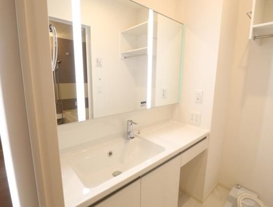 �y���̑��z�@�������ʉ��ϑ�@106